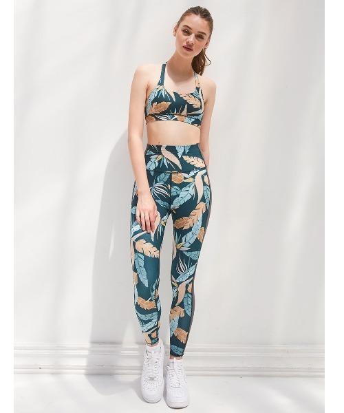 ALEXIA STAM（アリシアスタン）の「NERGY Paradise Blast Training Pants / トレーニングパンツ（レギンス/スパッツ・レディース・ピンク/グリーン・S/M/L）」の13枚目の写真