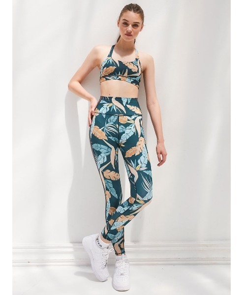 ALEXIA STAM（アリシアスタン）の「NERGY Paradise Blast Training Pants / トレーニングパンツ（レギンス/スパッツ・レディース・ピンク/グリーン・S/M/L）」の3枚目の写真