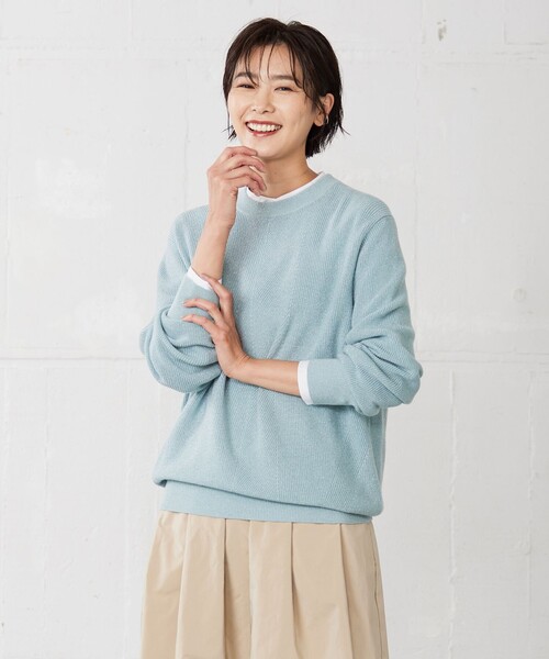 J.PRESS(ジェイプレス)の「【洗える】LUREX SWEATER ニット(ニット/セーター・レディース・ライトグレー系/ブラック系/スモーキーグリーン系/ふじ色系・LARGE/MEDIUM)」の3枚目の写真