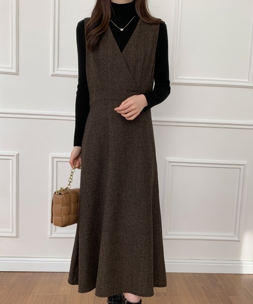 ECLIN(エクラン)の「カシュクールAラインフレアジャンパースカート(ワンピース・レディース・ブラック/ブラウン/グレー・S/M)」の8枚目の写真