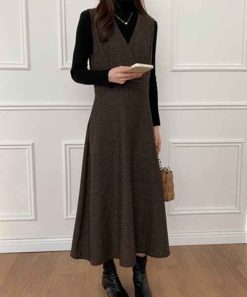 ECLIN(エクラン)の「カシュクールAラインフレアジャンパースカート(ワンピース・レディース・ブラック/ブラウン/グレー・S/M)」の10枚目の写真