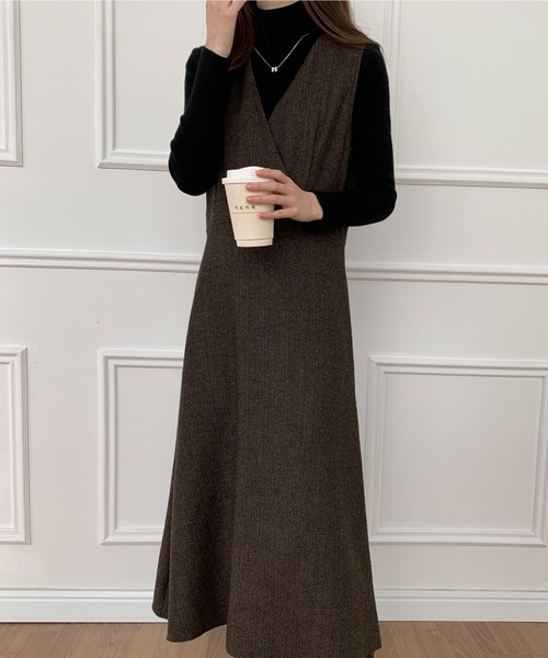 ECLIN(エクラン)の「カシュクールAラインフレアジャンパースカート(ワンピース・レディース・ブラック/ブラウン/グレー・S/M)」の11枚目の写真