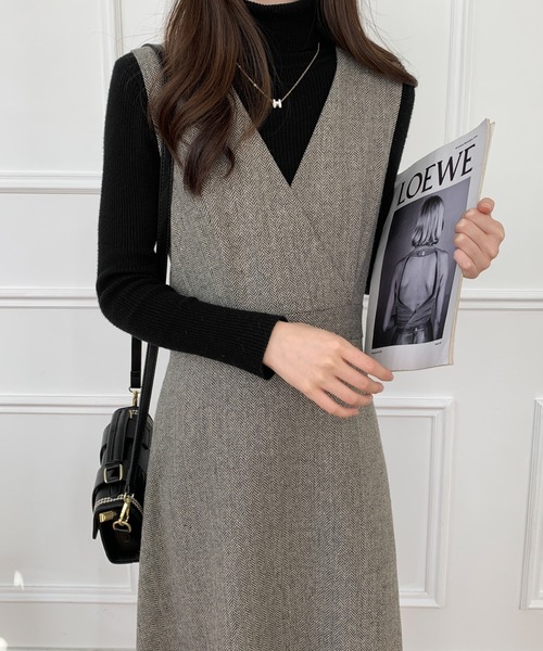 ECLIN(エクラン)の「カシュクールAラインフレアジャンパースカート(ワンピース・レディース・ブラック/ブラウン/グレー・S/M)」の18枚目の写真