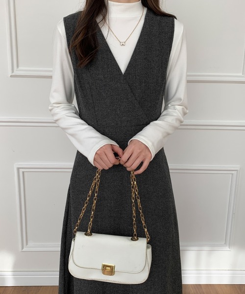 ECLIN(エクラン)の「カシュクールAラインフレアジャンパースカート(ワンピース・レディース・ブラック/ブラウン/グレー・S/M)」の21枚目の写真