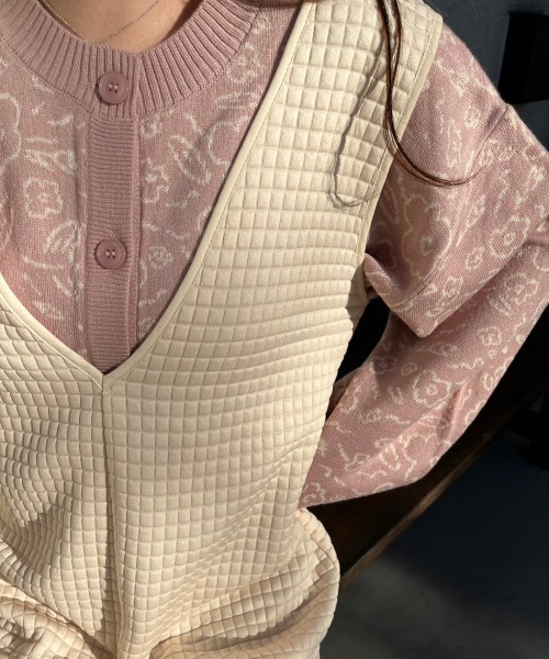 nemne store（ネンネストア）の「【低身長用サイズあり】ぽこぽこジャガードVスリットワンピース（ワンピース・レディース・アイボリー/ブラック・SMALL/MEDIUM）」の18枚目の写真