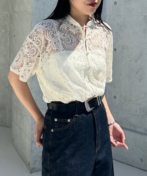 PAGEBOY(ページボーイ)の「WEB限定アイテム/レースバンドカラーシャツ(シャツ/ブラウス・レディース・ブラック/チャコールグレー/オフホワイト/グリーン系その他/ネイビー/アイボリー/グレイッシュベージュ/レッド・FREE)」の10枚目の写真