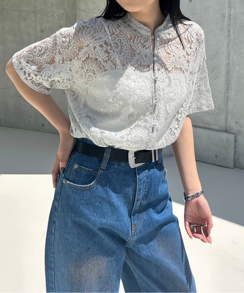 PAGEBOY(ページボーイ)の「WEB限定アイテム/レースバンドカラーシャツ(シャツ/ブラウス・レディース・ブラック/チャコールグレー/オフホワイト/グリーン系その他/ネイビー/アイボリー/グレイッシュベージュ/レッド・FREE)」の13枚目の写真