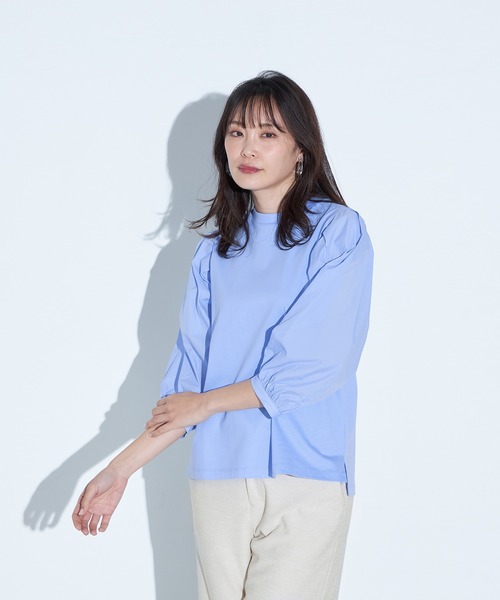 A/C DESIGN BY ALPHA CUBIC(エーシーデザインバイアルファキュービック)の「【接触冷感】ボリュームスリーブプルオーバー(Tシャツ/カットソー・レディース・ブラック/サックスブルー/オフホワイト・M/L)」の4枚目の写真