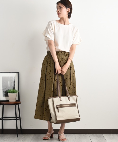 INTERPLANET(インタープラネット)の「カットジョーゼット袖フリルプルオーバー(Tシャツ/カットソー・レディース・アイボリー/ライトグレー/ネイビー・FREE)」の6枚目の写真