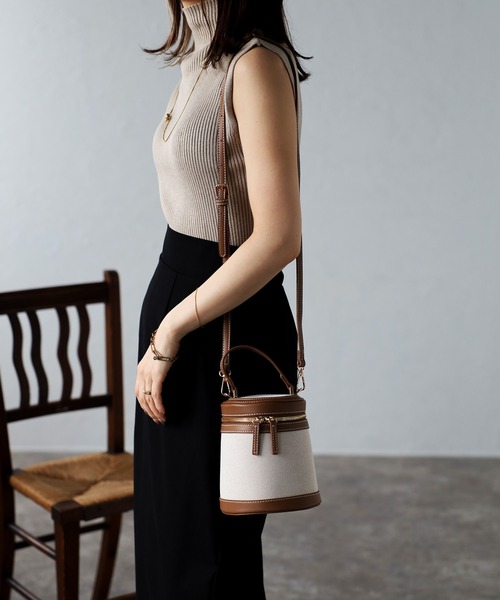 Bonjour Sagan（ボンジュールサガン）の「バイカラーバケツバッグ（ハンドバッグ・レディース・ブラック/ブラウン・FREE）」の13枚目の写真