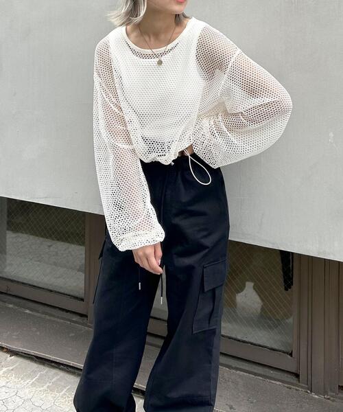 INGNI(イング)の「裾ドロストメッシュプルオーバー/A(その他トップス・レディース・アイボリー/ブラック・M)」の3枚目の写真