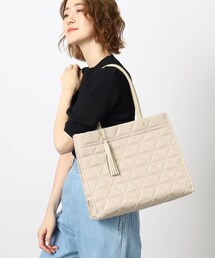 ◆【軽量・A4】キルトタッセルトート
