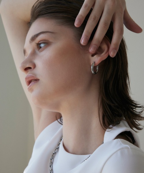 CENE（セネ）の「【CENE】セネ/ボリュームフープピアス（ピアス（両耳用）・レディース・ゴールド/シルバー・FREE）」の10枚目の写真