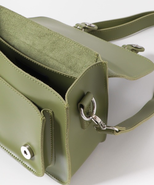 SENSE OF PLACE by URBAN RESEARCH(センスオブプレイスバイアーバンリサーチ)の「サッチェルショルダーバッグ(ショルダーバッグ・メンズ・オリーブ/ブラック系その他/ブラック・ONE)」の13枚目の写真