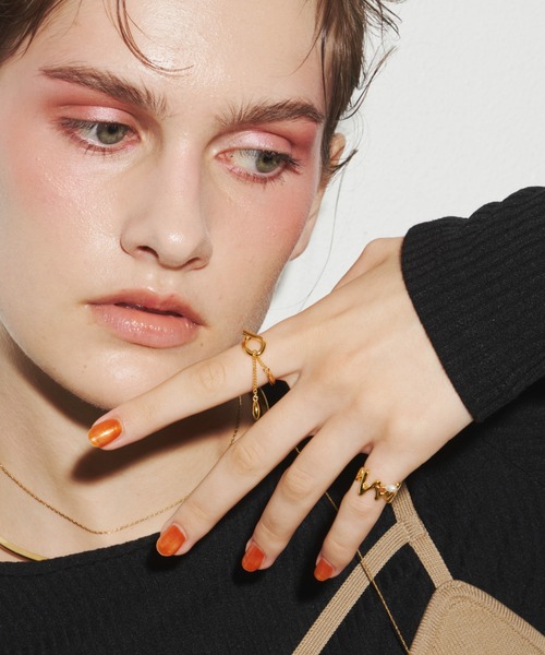 loni（ロニ）の「【金属アレルギー対応】Seed asymmetry ring/アシンメトリーリング（リング・レディース・ゴールド/シルバー/その他・#13/#11）」の8枚目の写真