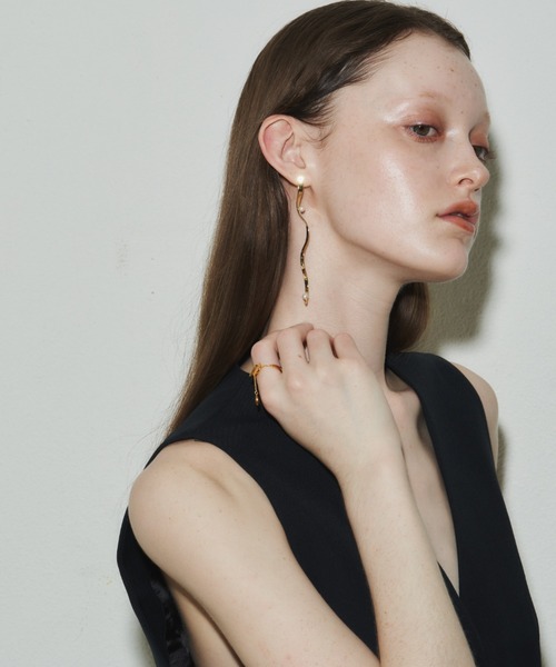 loni（ロニ）の「【金属アレルギー対応】Seed asymmetry ring/アシンメトリーリング（リング・レディース・ゴールド/シルバー/その他・#13/#11）」の18枚目の写真