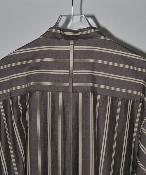 TODAYFUL（トゥデイフル）の「【TODAYFUL/トゥデイフル】ストライプオーバーシャツ（シャツ/ブラウス・レディース・ダークグレー/ホワイト・FREE）」の16枚目の写真