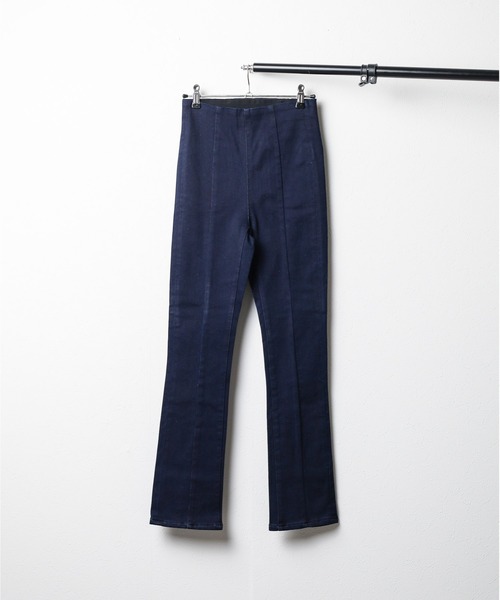 CIMARRON(シマロン)の「『CIMARRON JEANS』 FIT FLARE PANTS(デニムパンツ・レディース・オレンジ/インディゴブルー/グレイッシュベージュ/ブラック・25/24/26)」の1枚目の写真