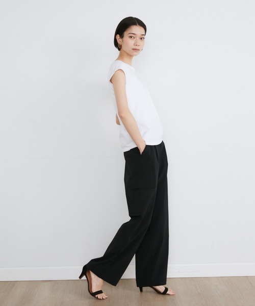 INED(イネド)の「スビン綿MIX天竺フレンチスリーブTシャツ《A-GIRL’S 》(Tシャツ/カットソー・レディース・ブラック/ライトパープル/ネイビー/ホワイト・9号/11号)」の9枚目の写真