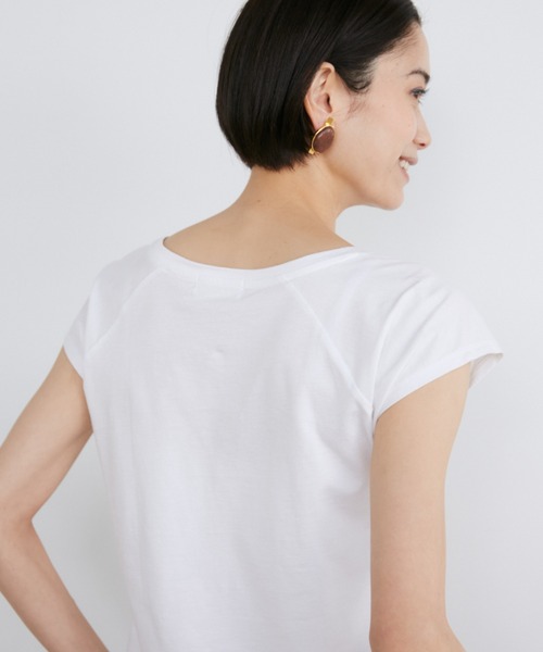 INED(イネド)の「スビン綿MIX天竺フレンチスリーブTシャツ《A-GIRL’S 》(Tシャツ/カットソー・レディース・ブラック/ライトパープル/ネイビー/ホワイト・9号/11号)」の12枚目の写真