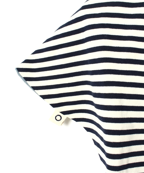 SHIPS（シップス）の「SHIPS KIDS:15FW ボーダー×ダンガリー マント（その他アウター・キッズ・レッド/ネイビー・ONE SIZE）」の5枚目の写真