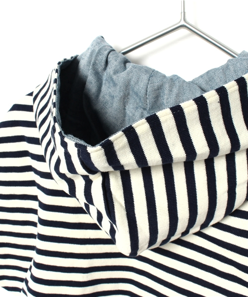 SHIPS（シップス）の「SHIPS KIDS:15FW ボーダー×ダンガリー マント（その他アウター・キッズ・レッド/ネイビー・ONE SIZE）」の8枚目の写真