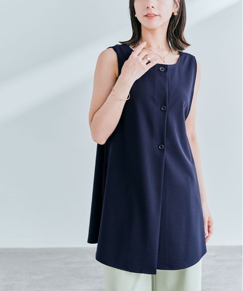 kirakiraShop(キラキラショップ)の「「mochiz」3way セミ フレア ジレ ベスト(ベスト・レディース・ブラック/ネイビー/ライトベージュ/チャコール・L/M)」の17枚目の写真