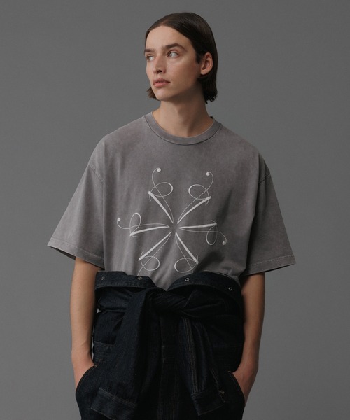 ADAM ET ROPE'（アダムエロペ）の「オーガニックコットン LOGO Tシャツ / UNISEX（Tシャツ/カットソー・メンズ・スミクロ/ライトグリーン/ブルー系その他3・M/L）」の2枚目の写真