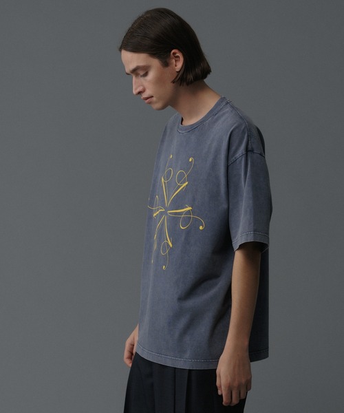 ADAM ET ROPE'（アダムエロペ）の「オーガニックコットン LOGO Tシャツ / UNISEX（Tシャツ/カットソー・メンズ・スミクロ/ライトグリーン/ブルー系その他3・M/L）」の3枚目の写真