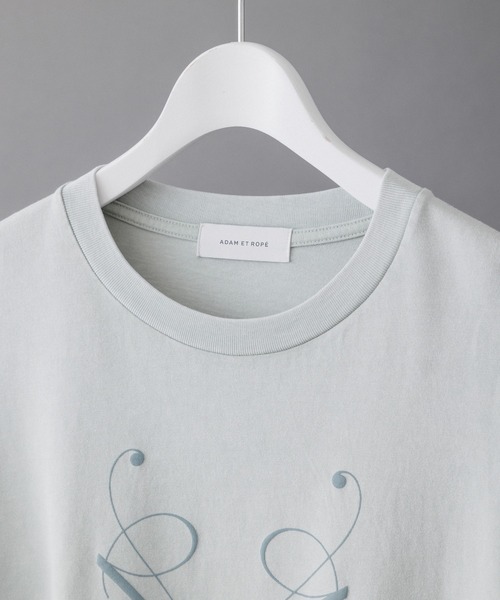 ADAM ET ROPE'（アダムエロペ）の「オーガニックコットン LOGO Tシャツ / UNISEX（Tシャツ/カットソー・メンズ・スミクロ/ライトグリーン/ブルー系その他3・M/L）」の4枚目の写真
