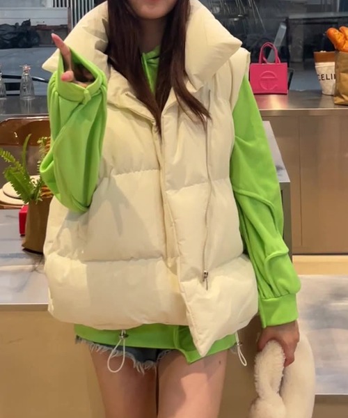 SHEPP(シープ)の「スタンドネック中綿ベスト(ダウンベスト・レディース・ベージュ/ブラック/ホワイト・M/XL/XXL/L)」の22枚目の写真