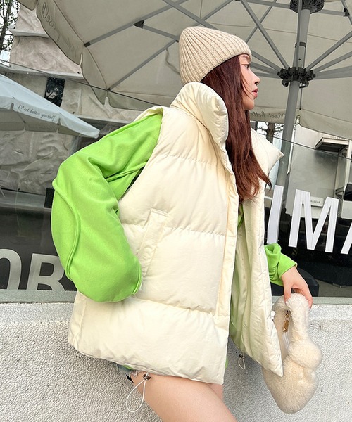 SHEPP(シープ)の「スタンドネック中綿ベスト(ダウンベスト・レディース・ベージュ/ブラック/ホワイト・M/XL/XXL/L)」の21枚目の写真