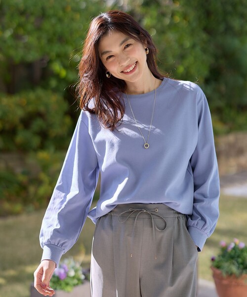 ANY(エニィ)の「ビューティベーシックロングTシャツ(Tシャツ/カットソー・レディース・グレー系/ブルー系/イエロー系/アイボリー系・F)」の3枚目の写真