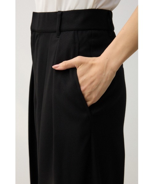 crie conforto（クリーコンフォルト）の「2タックワイドパンツ（スラックス・レディース・ブラック/ベージュ・SMALL/MEDIUM）」の15枚目の写真