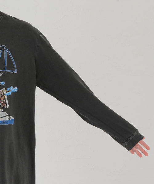 JOURNAL STANDARD（ジャーナルスタンダード）の「ROCK ロングスリーブTシャツ（Tシャツ/カットソー・レディース・ブラック系その他/ブラック/ホワイト系その他・FREE）」の17枚目の写真