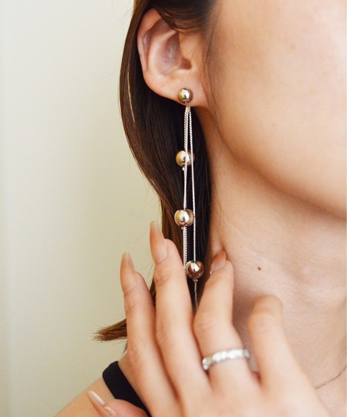 styiro(スタイロ)の「ニッケルフリー 2way パール・メタルパールピアス(ピアス(両耳用)・レディース・シルバー/ゴールド/ホワイト系その他・FREE)」の5枚目の写真