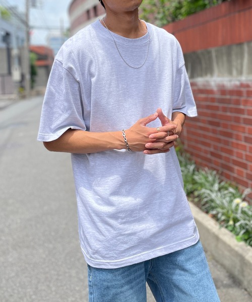 United Athle(ユナイテッドアスレ)の「嬉しいXXL・XXXL展開!こなれる定番Tシャツに!【United Athle】5.6オンス ハイクオリティーTシャツ 半袖無地T 5001(Tシャツ/カットソー・メンズ・ベージュ/インディゴブルー/ラベンダー/オレンジ/ゴールド/ホワイト/ライトグリーン/バーガンディー/アイボリー/ブラック/グレイッシュベージュ/ライトブルー/ダークパープル/ピンクベージュ/ライトピンク/グレー/グレイッシュブルー/ピンク/ライトイエロー/レモンイエロー/ブラック系その他2/サックスブルー/オフホワイト/ブラック系その他3/チャコールグレー/ダークグリーン/ターコイズブルー/ネイビー系2/ライトグレー/グレー系1/グリーン/アクア/ダークネイビー/ネイビー系1/オートミール/ネイビー/ロイヤルブルー/パープル/イエロー/マスタード/レッド・XXL/XXXL)」の8枚目の写真