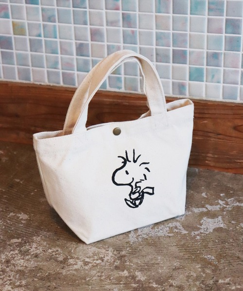 PEANUTS（ピーナッツ）の「(LF)【PEANUTS】プリント キャンバス ミニ トートバッグ（トートバッグ・レディース・アイボリー系1/アイボリー系5/アイボリー系4/アイボリー系3/アイボリー系2・ONE SIZE）」の3枚目の写真