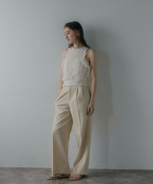 MINERTE(ミネルテ)の「【MINERTE】flower stitch bustier / フラワー刺繍シアービスチェ(キャミソール・レディース・アイボリー/ブラック・FREE)」の19枚目の写真