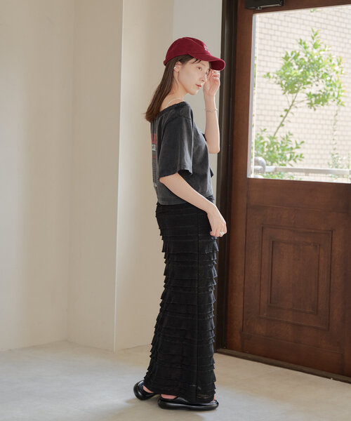 Kastane（カスタネ）の「*【前後2WAY/S.Lサイズ/5色展開】オフショルピグメントロゴTEE（Tシャツ/カットソー・レディース・ブルー/レッド/ブラック/ホワイト/ピンク・SMALL/LARGE）」の19枚目の写真