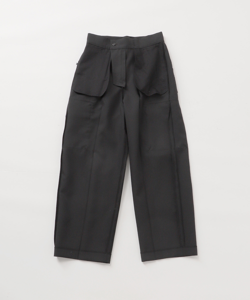 journal standard L'essage(ジャーナルスタンダードレサージュ)の「TWギャバ カーゴパンツ(カーゴパンツ・レディース・ブラック/ブラウン・38/36)」の4枚目の写真