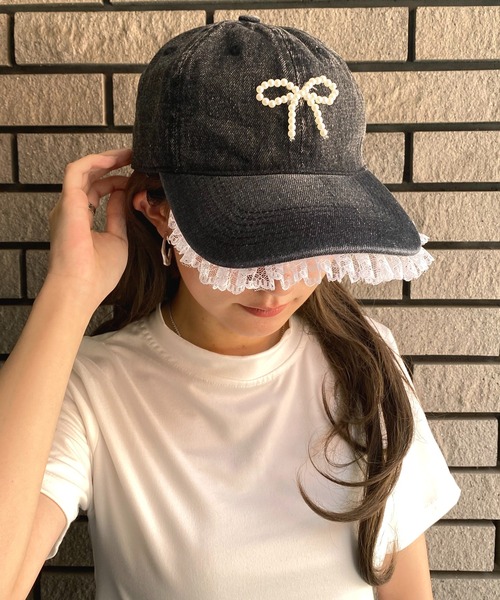 NANEA（ナネア）の「ビーズリボン　レース付きデニムキャップ（キャップ・レディース・ネイビー/ブラック/ブルー・フリー）」の6枚目の写真