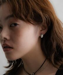 SMELLY so’ warp plate pierce