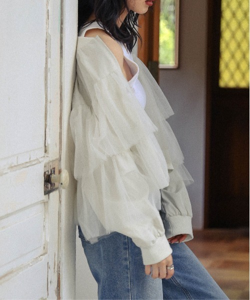 Lajour（ラジュール）の「日本製 ティアードチュールブルゾン（ブルゾン・レディース・グレー/オフホワイト/ブラック・フリー）」の11枚目の写真