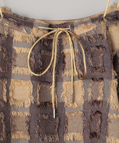 coen（コーエン）の「カットジャガードチェックキャミトップス（キャミソール・レディース・その他1/ブラック・FREE）」の4枚目の写真