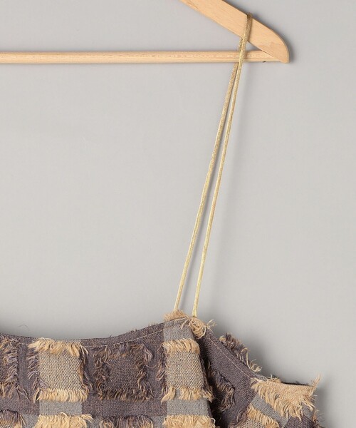 coen（コーエン）の「カットジャガードチェックキャミトップス（キャミソール・レディース・その他1/ブラック・FREE）」の6枚目の写真