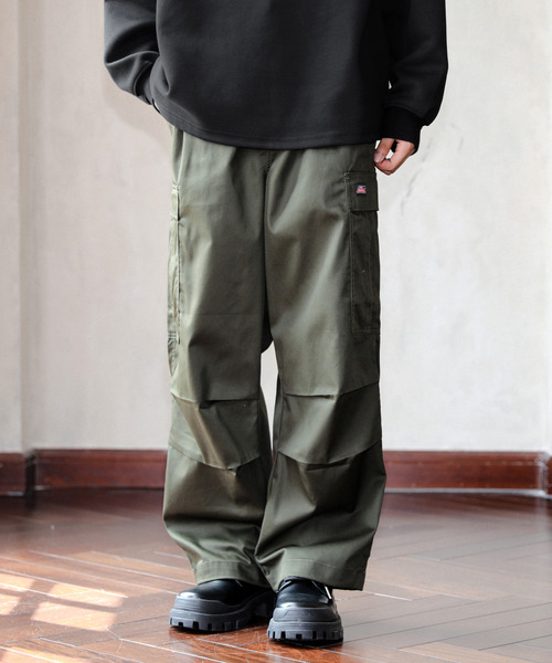 Dickies（ディッキーズ）の「【neos】GENUINE DICKIES ジェニュイン ディッキーズ ツイル チノ ワイド カーゴ パンツ（カーゴパンツ・メンズ・ベージュ/カーキ/ブラック・MEDIUM/X-LARGE/LARGE）」の4枚目の写真