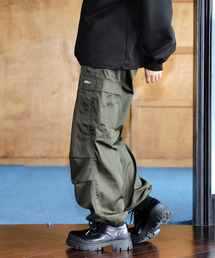 neos（ネオス）の「【neos】GENUINE DICKIES ジェニュイン ディッキーズ ツイル チノ ワイド カーゴ パンツ（カーゴパンツ）」