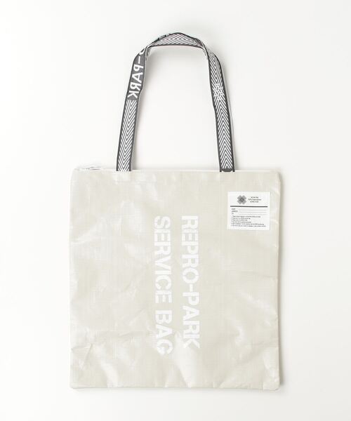 TATRAS CONCEPT STORE（タトラスコンセプトストア）の「REPRO PARK(リプロパーク) Small tote Bag（トートバッグ・レディース・アイボリー/ブラック/イエロー/オレンジ/パープル/ネイビー/グリーン/ホワイト・S）」の3枚目の写真