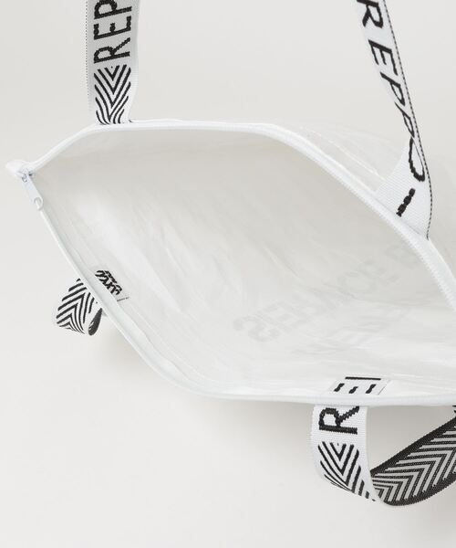 TATRAS CONCEPT STORE（タトラスコンセプトストア）の「REPRO PARK(リプロパーク) Small tote Bag（トートバッグ・レディース・アイボリー/ブラック/イエロー/オレンジ/パープル/ネイビー/グリーン/ホワイト・S）」の11枚目の写真